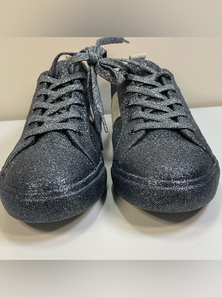 Kendall + Kylie Olea Glitter Sneakers Pewter Low Top Lace Up Womens Size 9.5 — image 3 of 7